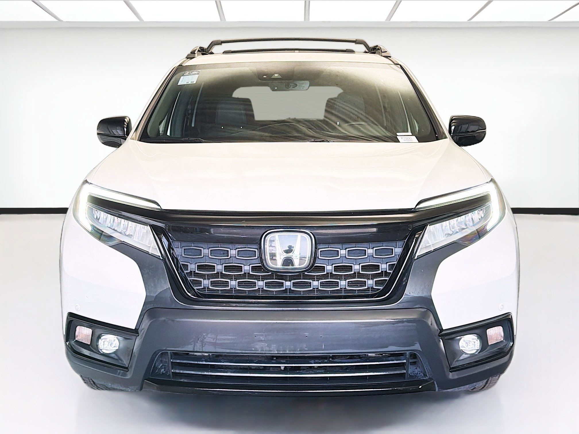 Used 2019 Honda Passport Elite image 2