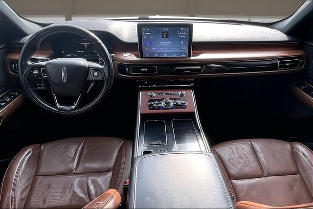 Used 2021 Lincoln Aviator Reserve w/ Equipment Group 201A AWD/4WD image 16