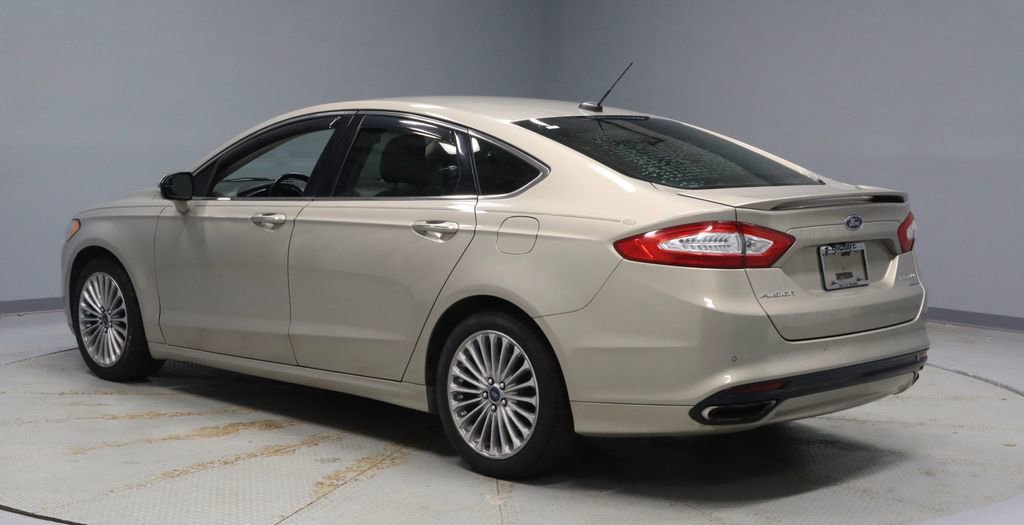 Used 2016 Ford Fusion Titanium FWD image 12