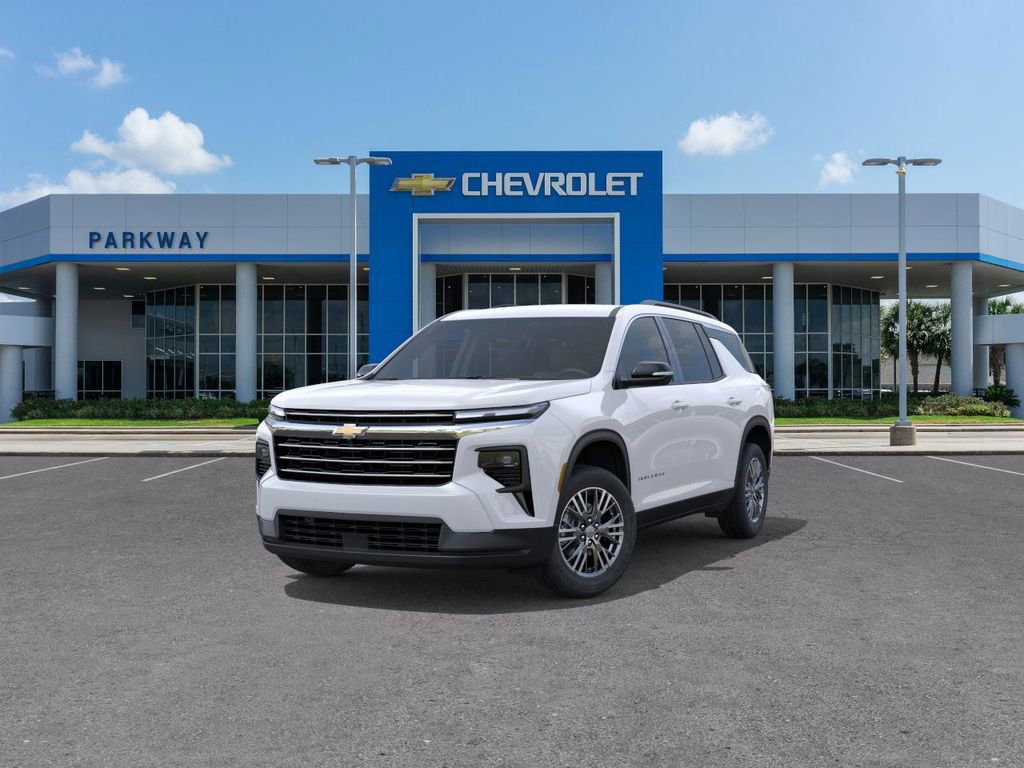 New 2026 Chevrolet Traverse LT w/ Driver Confidence Package FWD image 8
