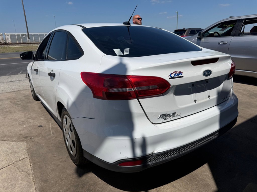 Used 2016 Ford Focus S image 29