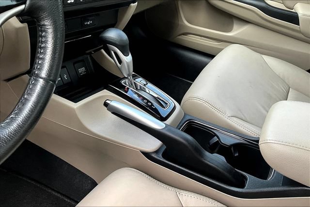 Used 2015 Honda Civic EX-L image 17