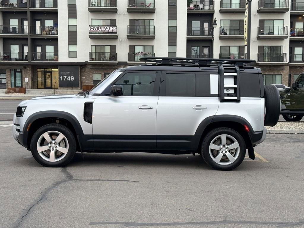 Used 2020 Land Rover Defender 110 First Edition AWD/4WD image 4