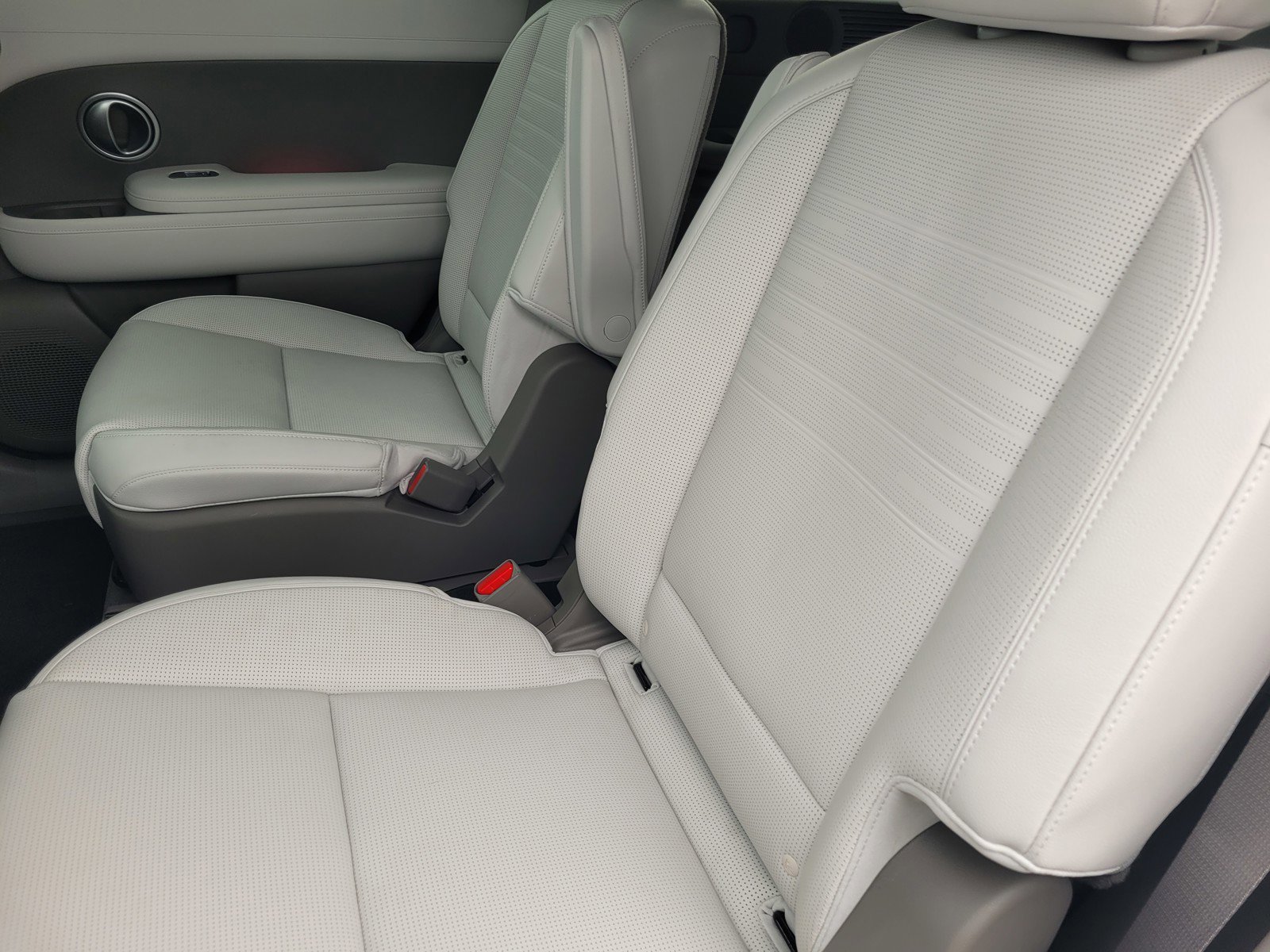 Used 2026 Hyundai Palisade Limited image 14