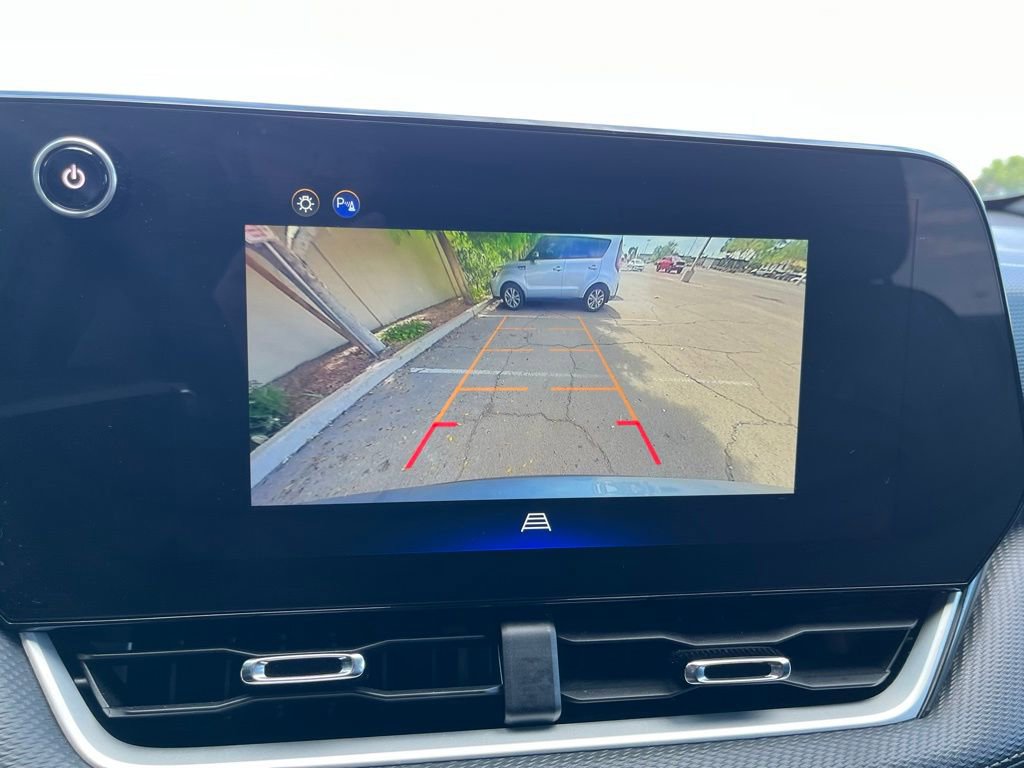Used 2025 Chevrolet Equinox LT image 34