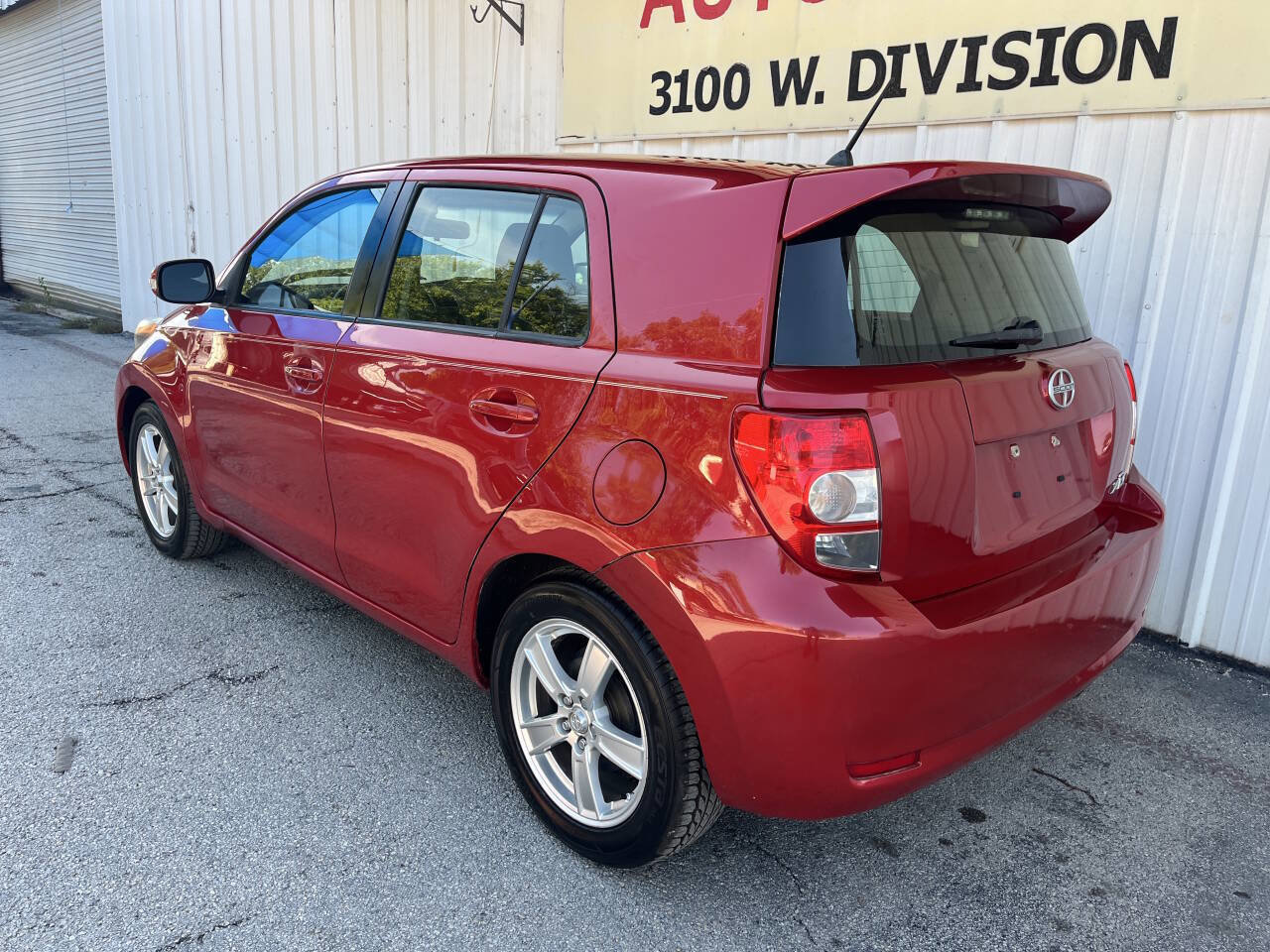 Used 2014 Scion xD image 7