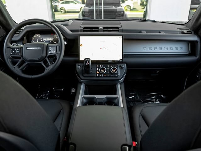 Certified 2026 Land Rover Defender 110 X AWD/4WD image 19