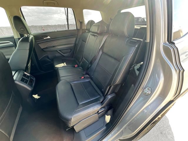 Used 2023 Volkswagen Atlas SE image 26