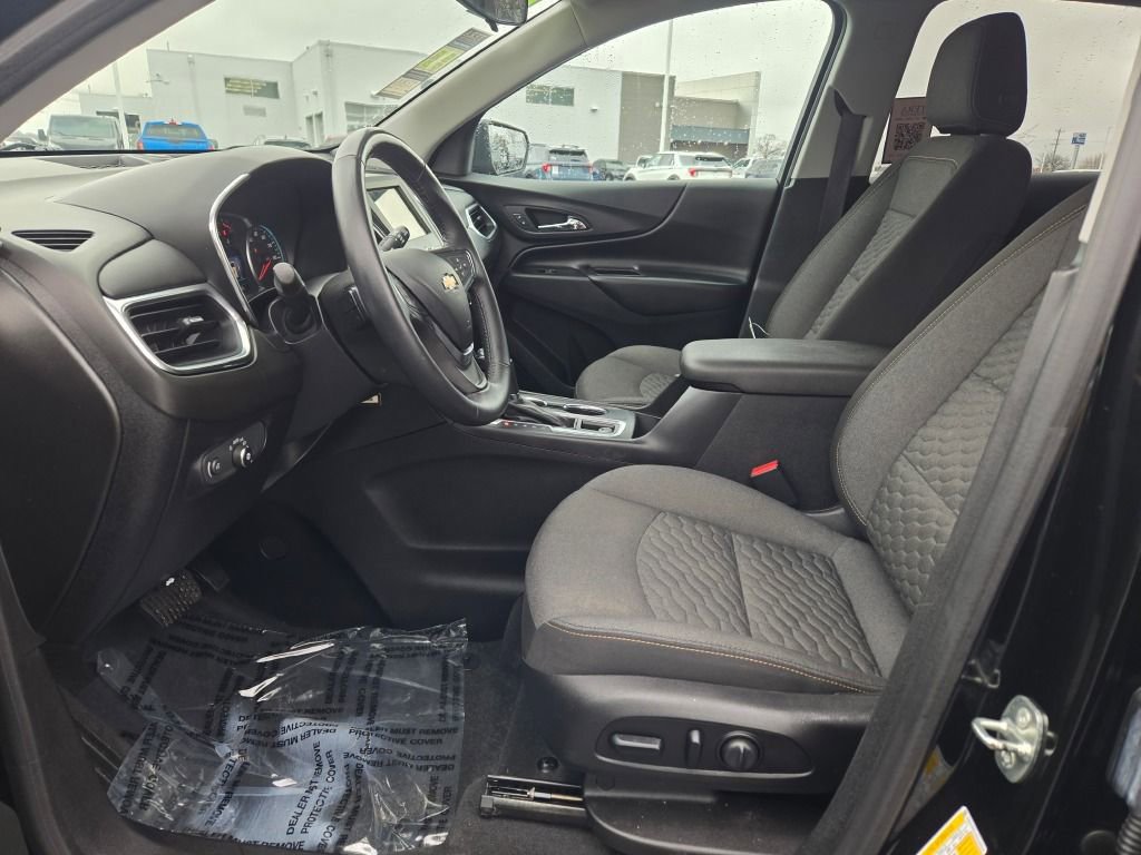 Used 2019 Chevrolet Equinox LT image 24