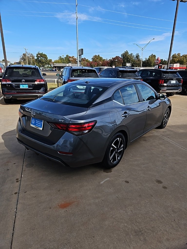 Used 2024 Nissan Sentra SV image 5