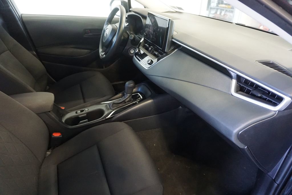 Used 2023 Toyota Corolla LE FWD image 20