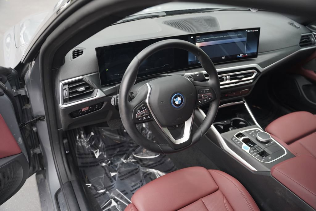 Certified 2023 BMW i4 eDrive40 RWD image 10