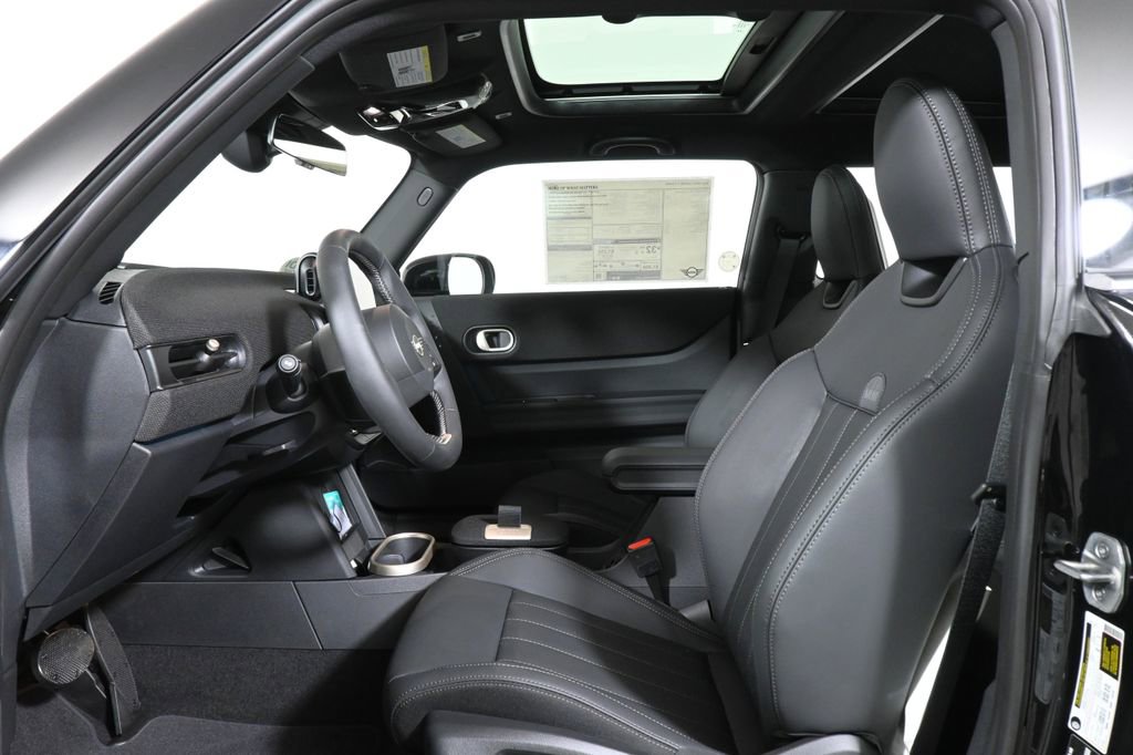 New 2026 MINI Cooper S image 3