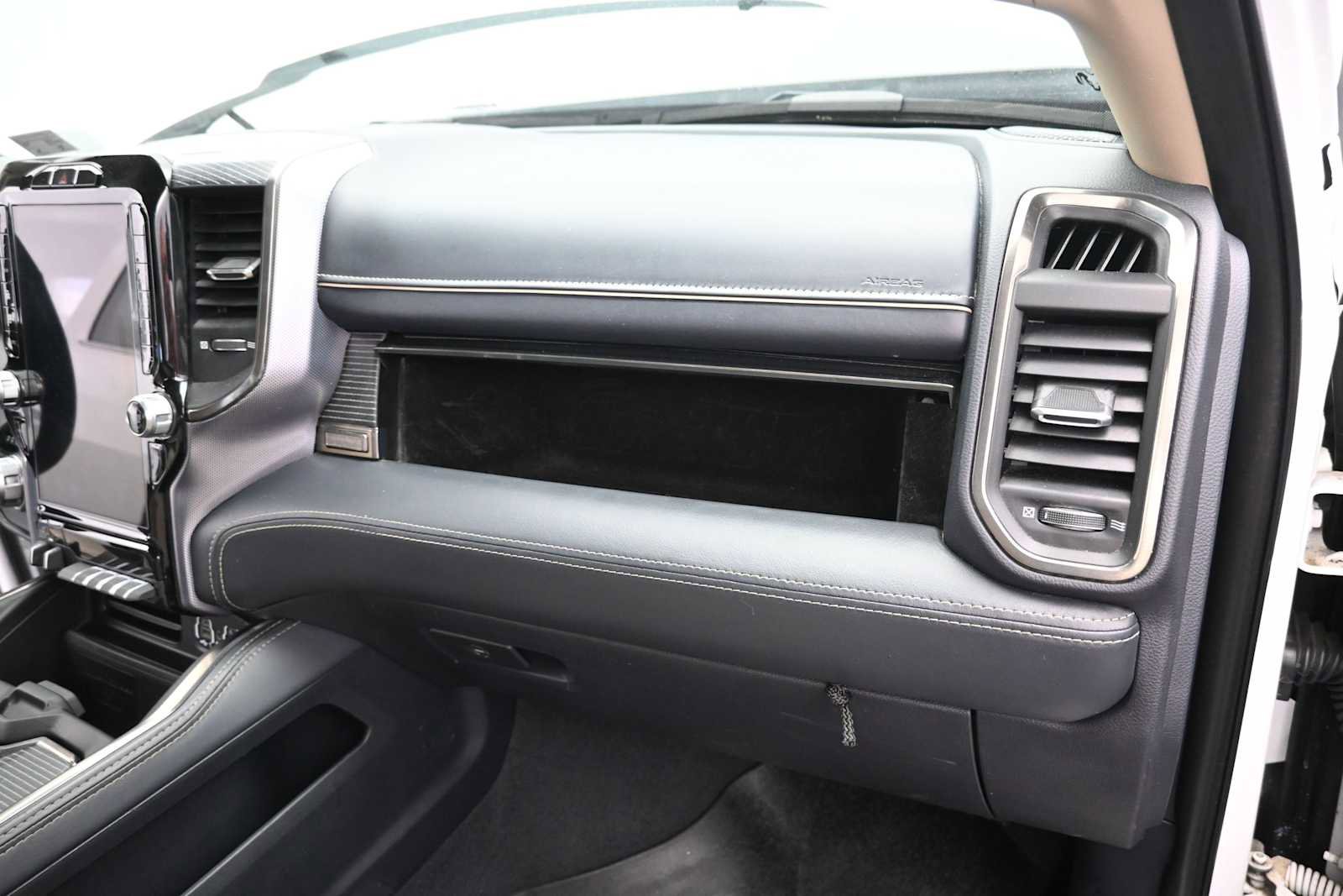 Used 2020 RAM 2500 Limited AWD/4WD image 30