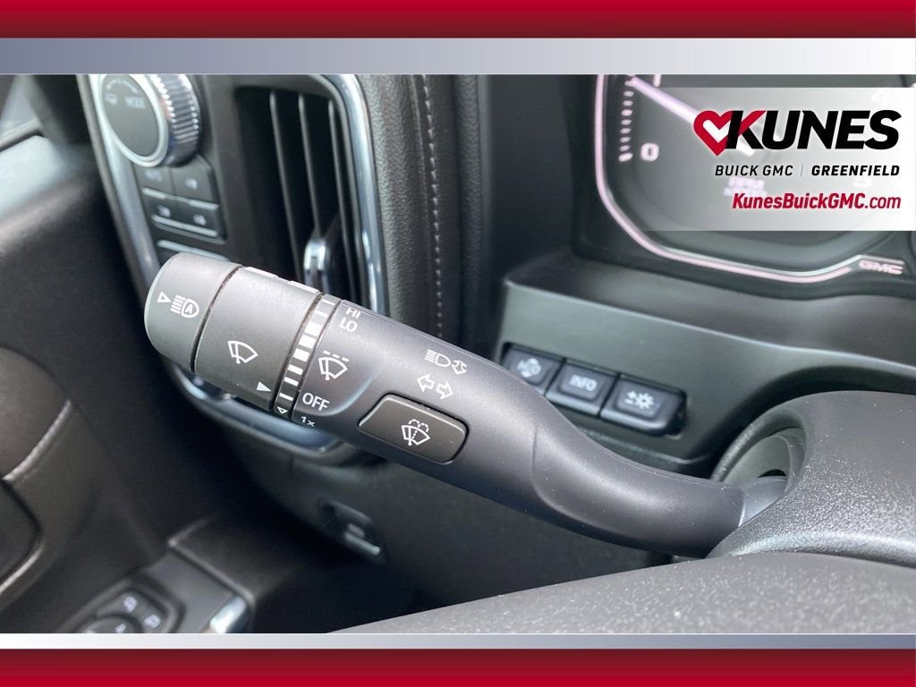 Used 2023 GMC Sierra 3500 Denali w/ Denali Black Diamond Edition image 19