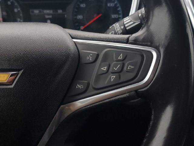 Used 2018 Chevrolet Equinox LT FWD image 24