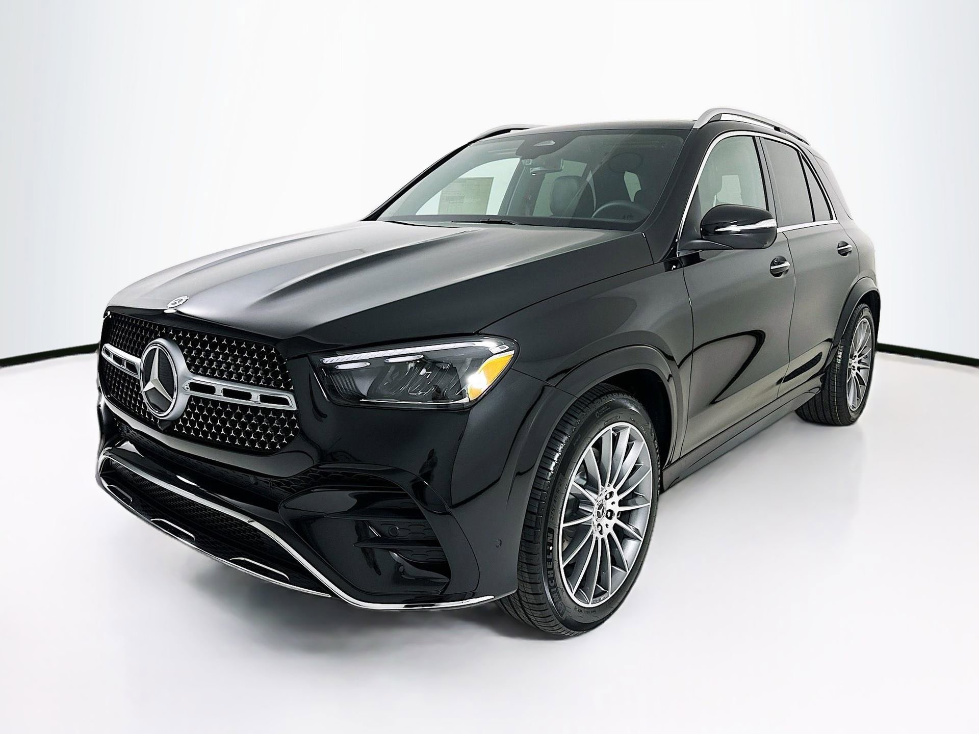 New 2026 Mercedes-Benz GLE 580 4MATIC image 3