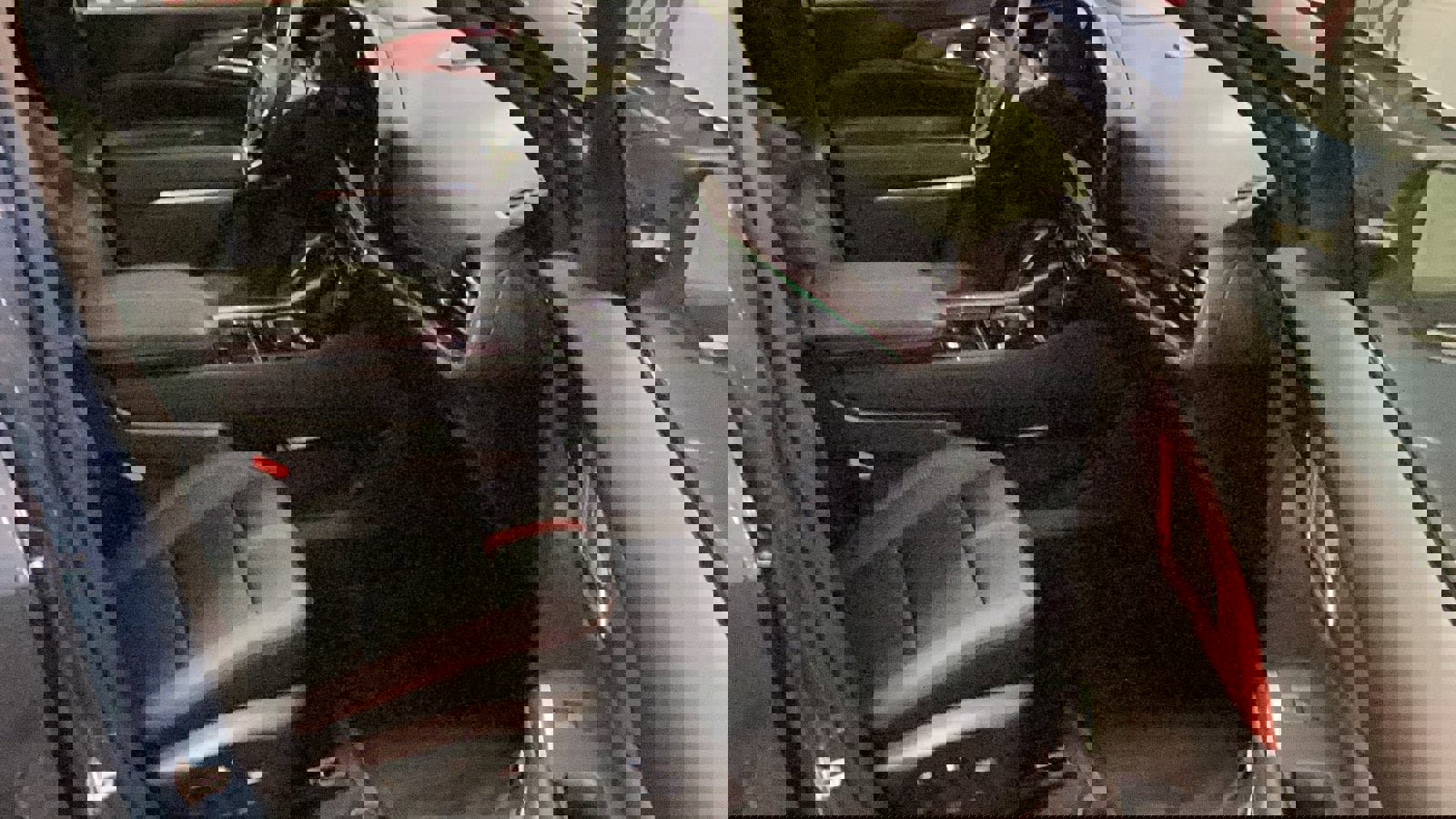 Used 2024 Chevrolet Traverse RS w/ LPO, Floor Liner Package image 20