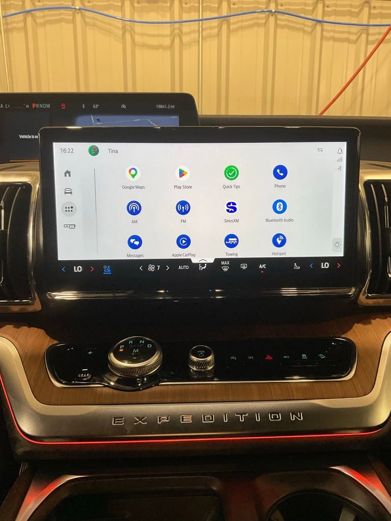 Used 2025 Ford Expedition King Ranch image 21