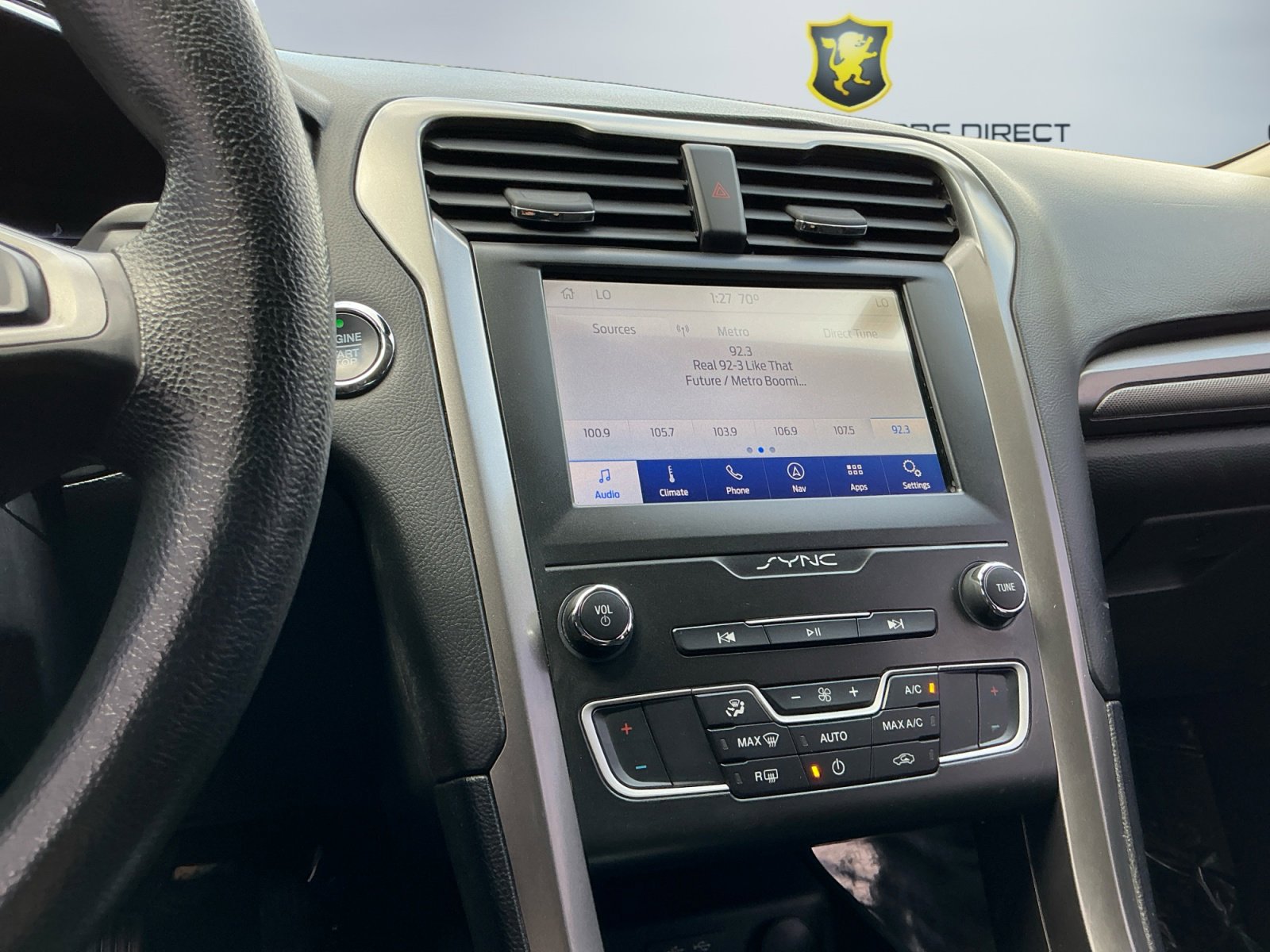 Used 2020 Ford Fusion SE image 12