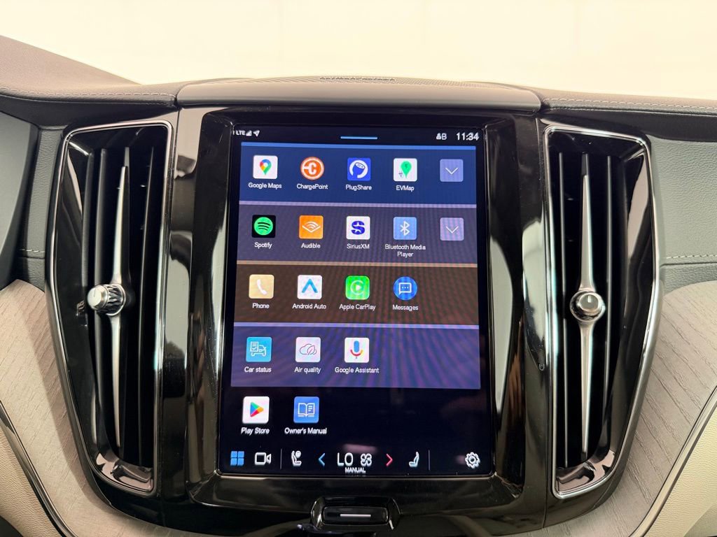 Used 2025 Volvo XC60 T8 Ultra w/ Protection Package Premier image 18