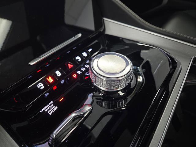 New 2026 Jeep Grand Wagoneer Limited image 24