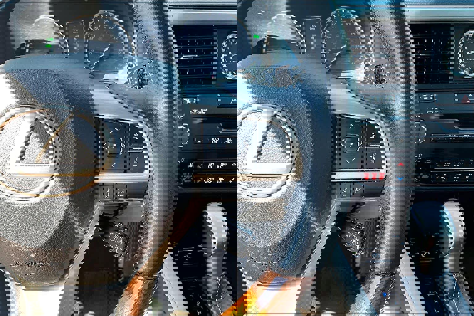 Used 2019 Lexus RX 350 FWD w/ Navigation Package image 25