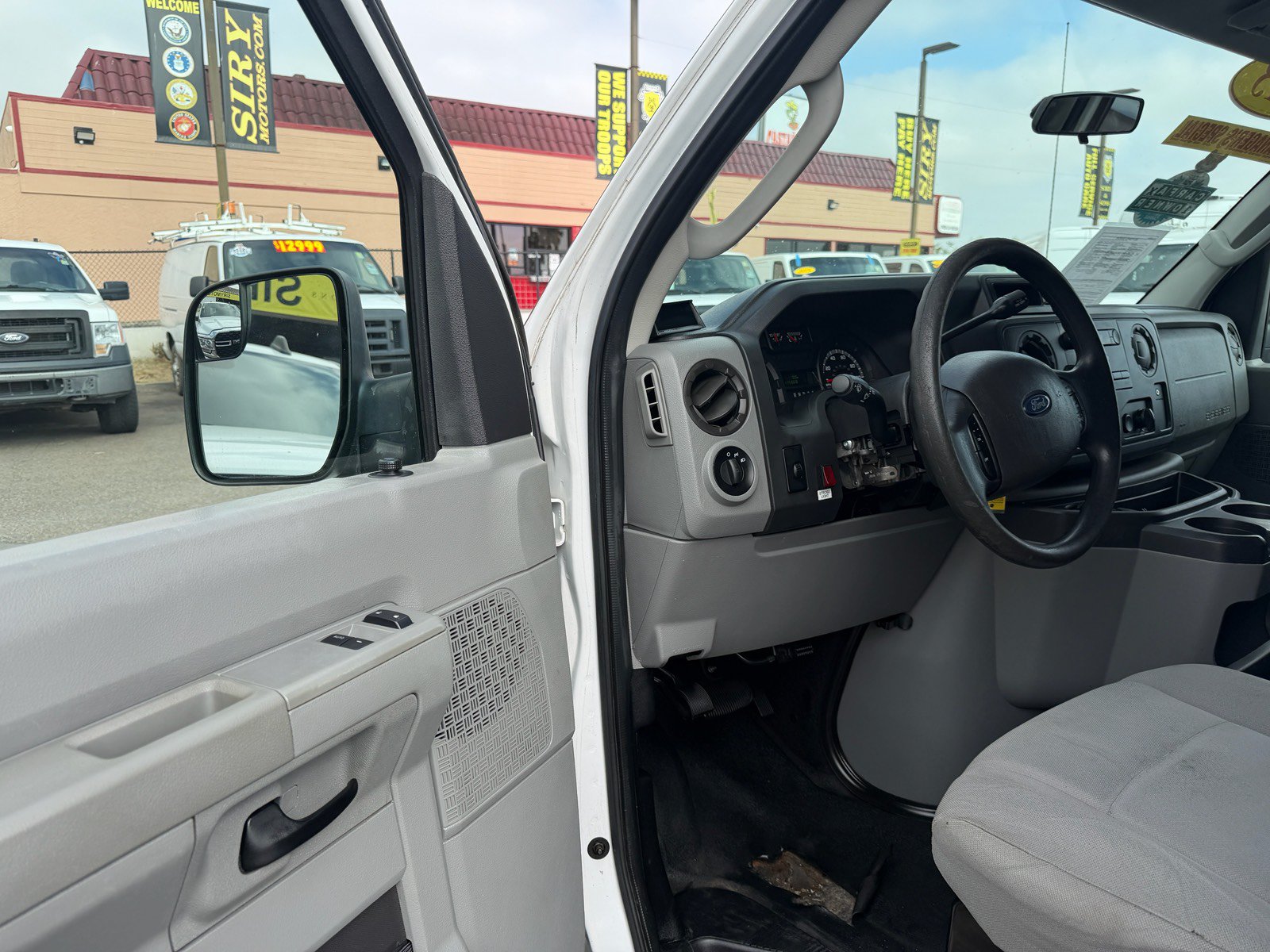 Used 2013 Ford E-150 and Econoline 150 w/ PWR Group RWD image 17