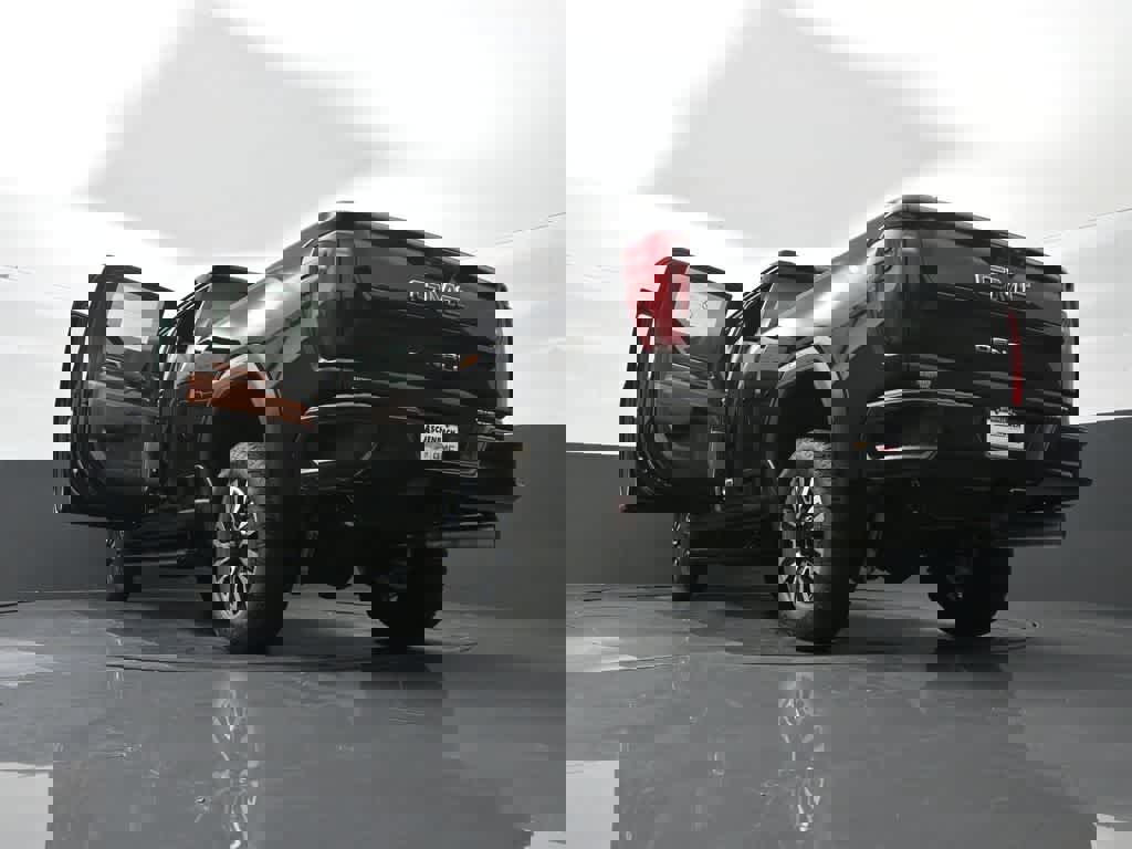 New 2025 GMC Sierra 2500 Denali Ultimate w/ Max Trailering Package image 32