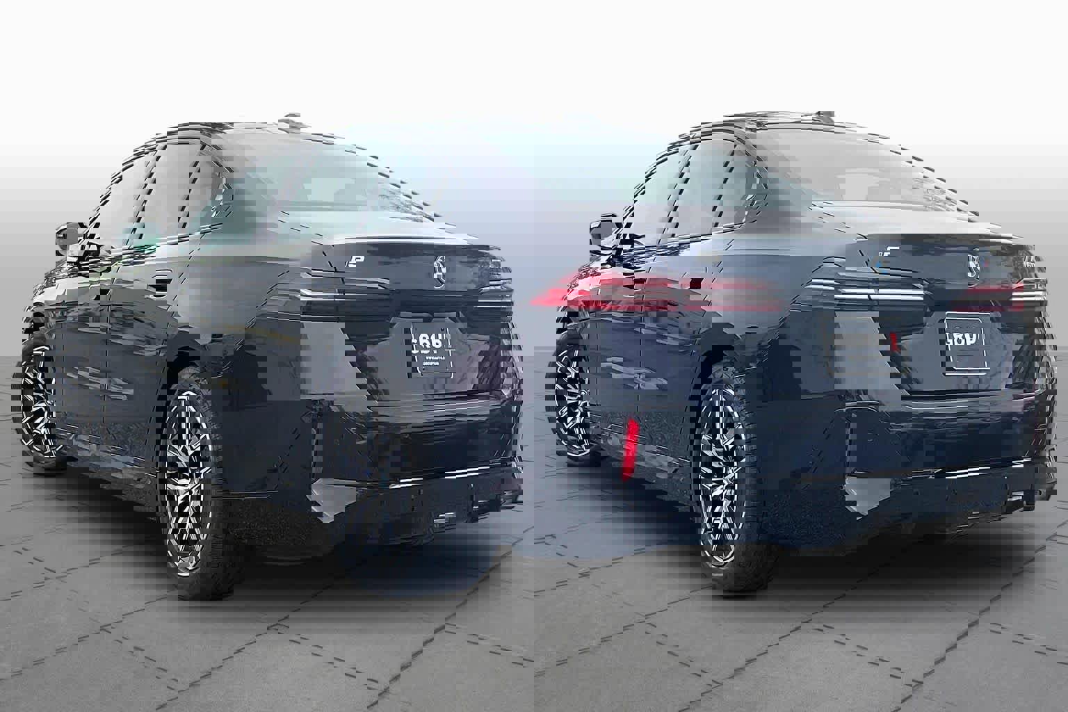 Certified 2024 BMW i5 M60 w/ Executive Package AWD/4WD image 11