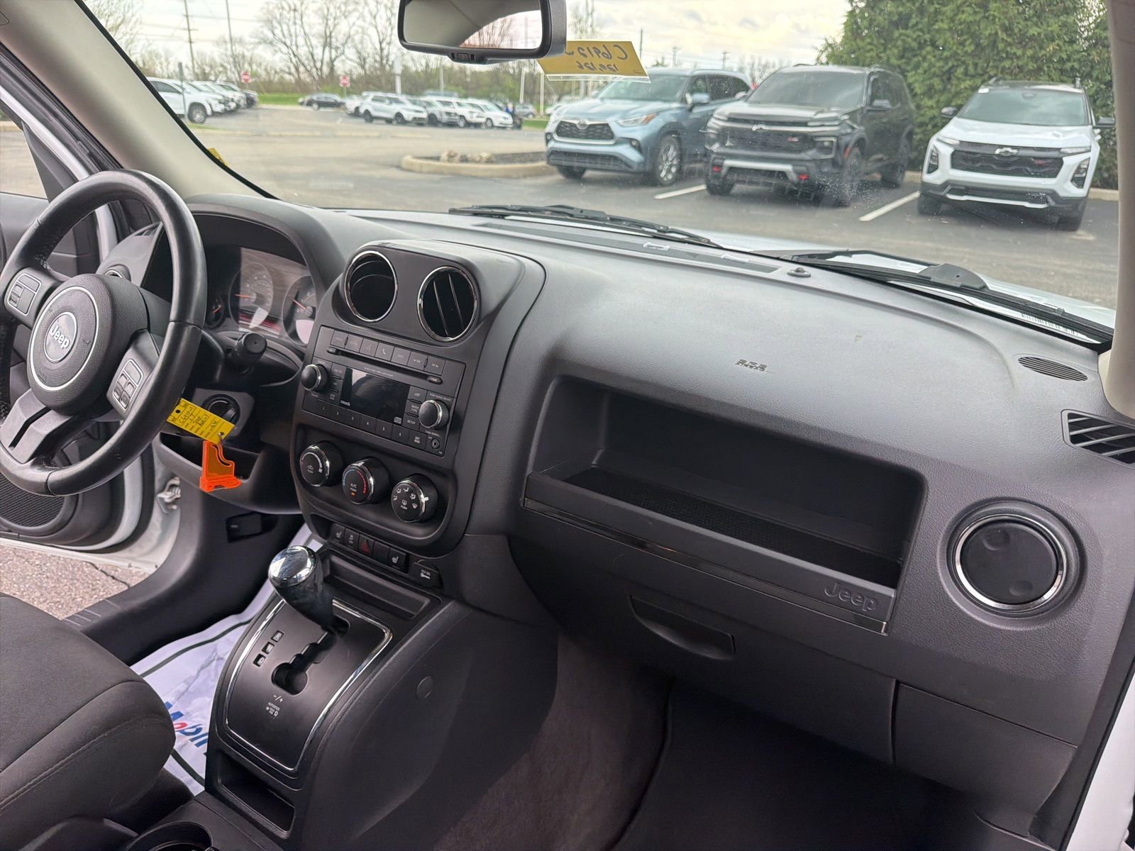 Used 2017 Jeep Patriot Latitude image 26