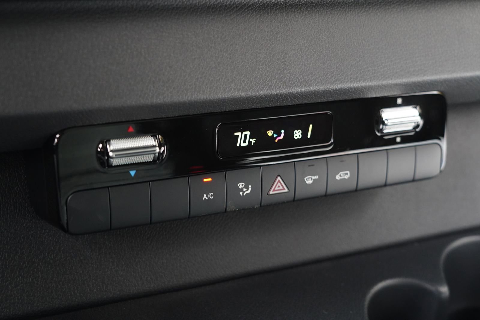 Used 2023 Mercedes-Benz Sprinter 3500 image 39