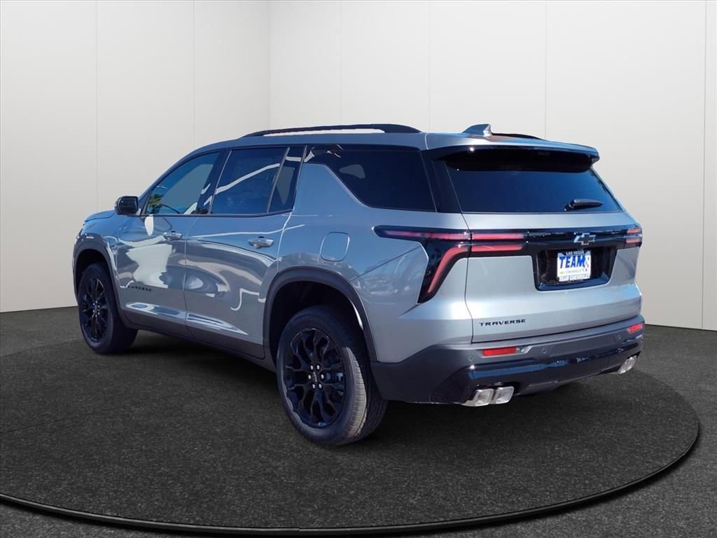 New 2026 Chevrolet Traverse LT w/ Midnight/Sport Edition FWD image 4