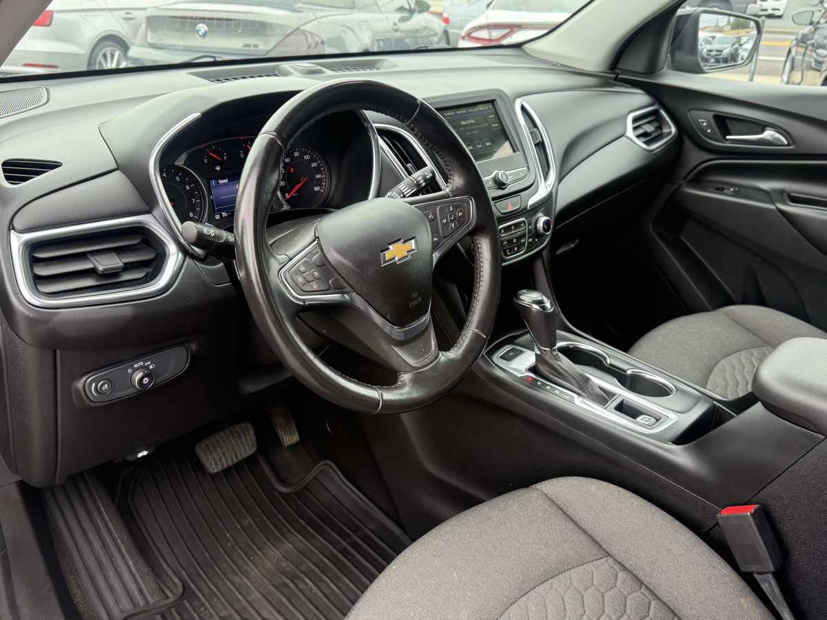 Used 2019 Chevrolet Equinox LT image 6