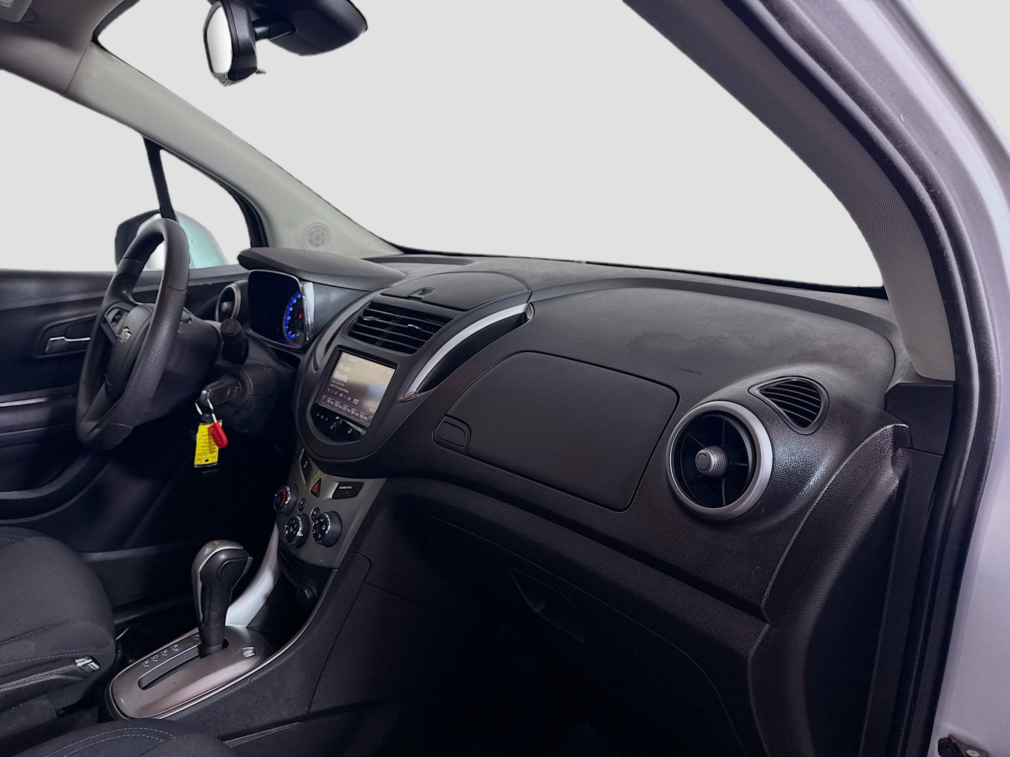 Used 2016 Chevrolet Trax LT w/ LT Sun and Sound Package image 29