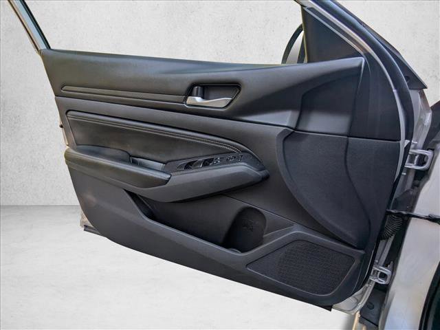 Used 2019 Nissan Altima 2.5 S image 14