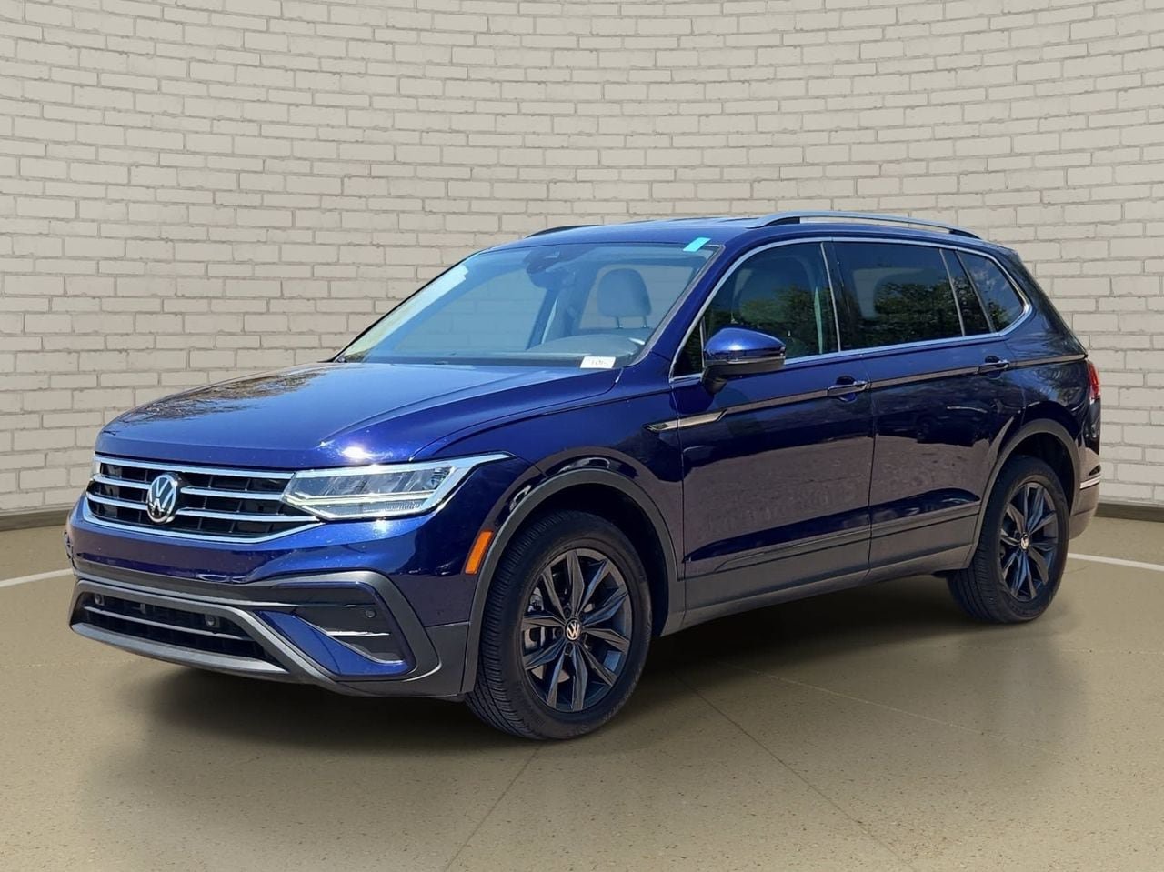 Used 2022 Volkswagen Tiguan SE