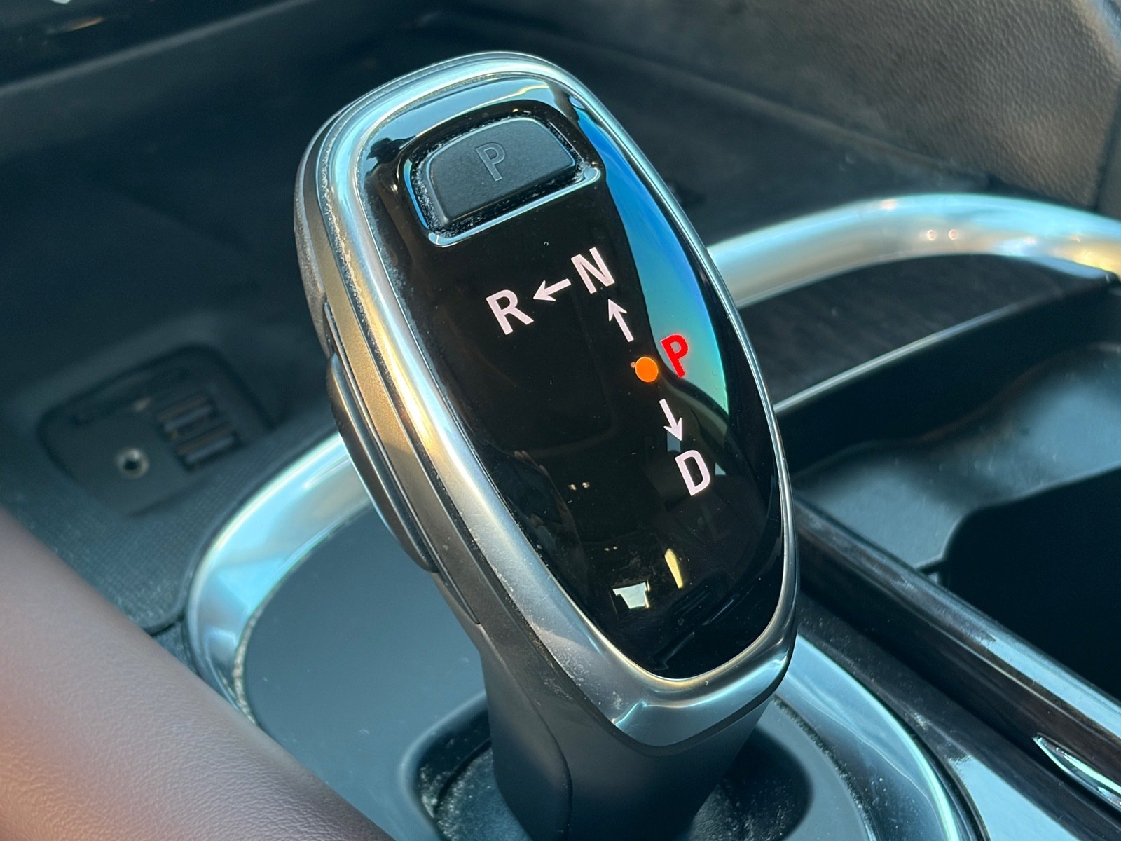 Used 2021 Buick Enclave Avenir w/ Avenir Technology Package FWD image 31