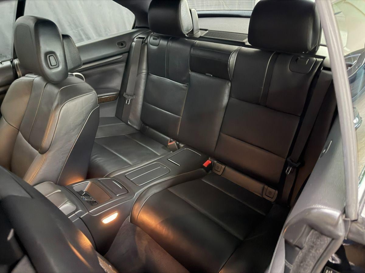 Used 2011 BMW M3 Convertible image 16