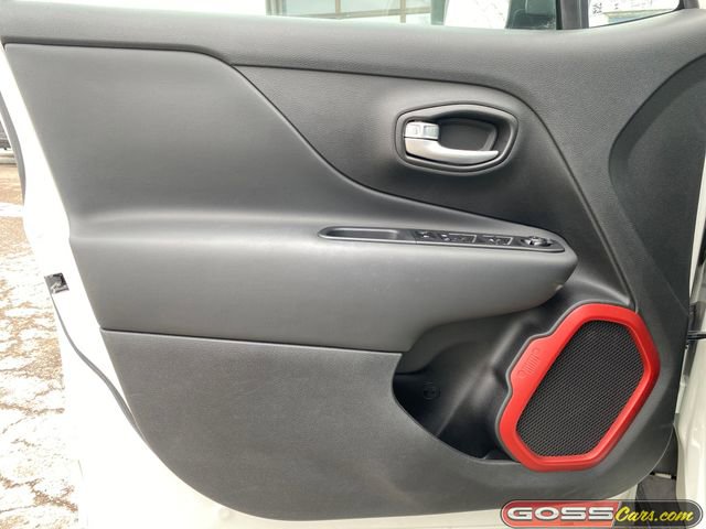 Certified 2021 Jeep Renegade Trailhawk image 22