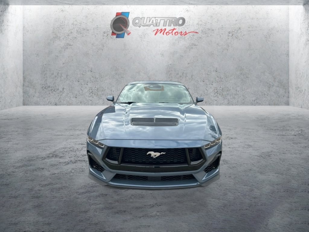 Used 2025 Ford Mustang GT Premium RWD image 9