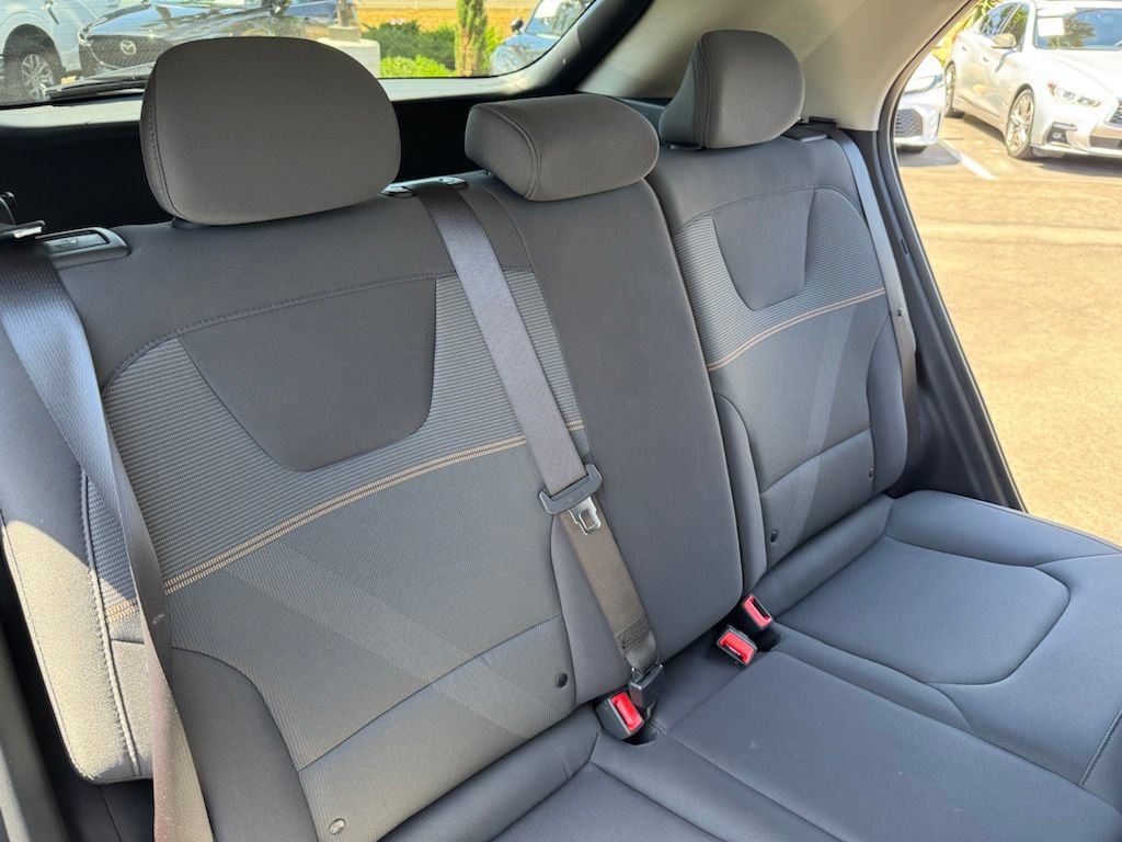 Used 2026 Kia Niro LX FWD image 21