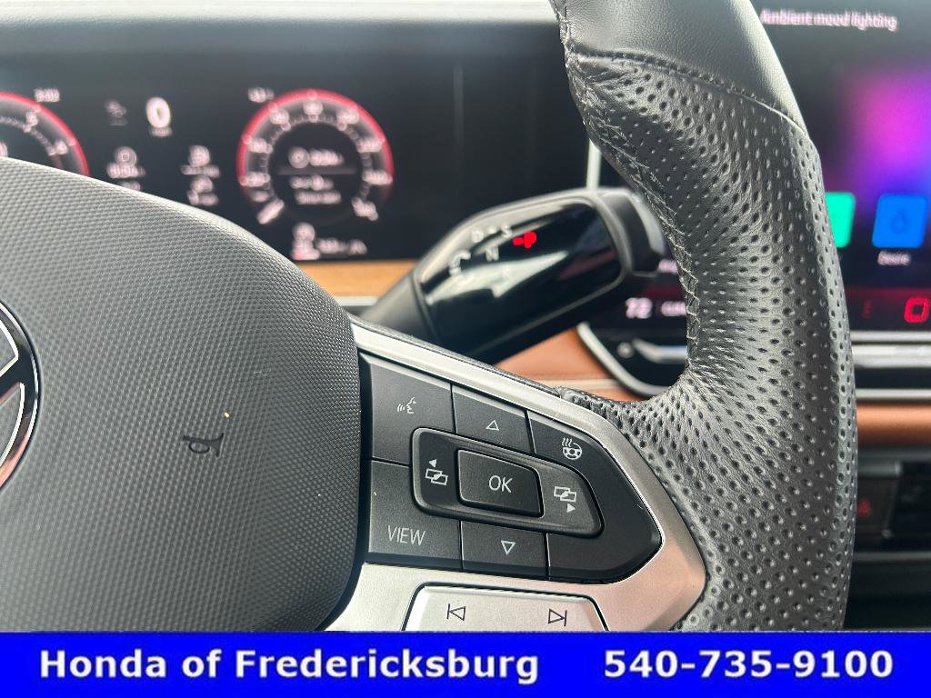 Used 2026 Volkswagen Tiguan SEL R-Line image 19