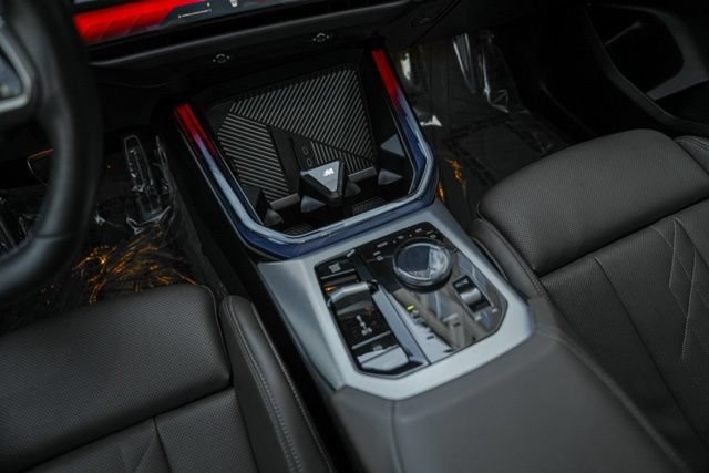 Used 2025 BMW X3 M50 w/ Premium Package AWD/4WD image 36
