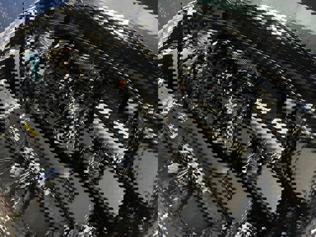 Used 2024 Toyota Corolla Cross XLE w/ Convenience Package image 30