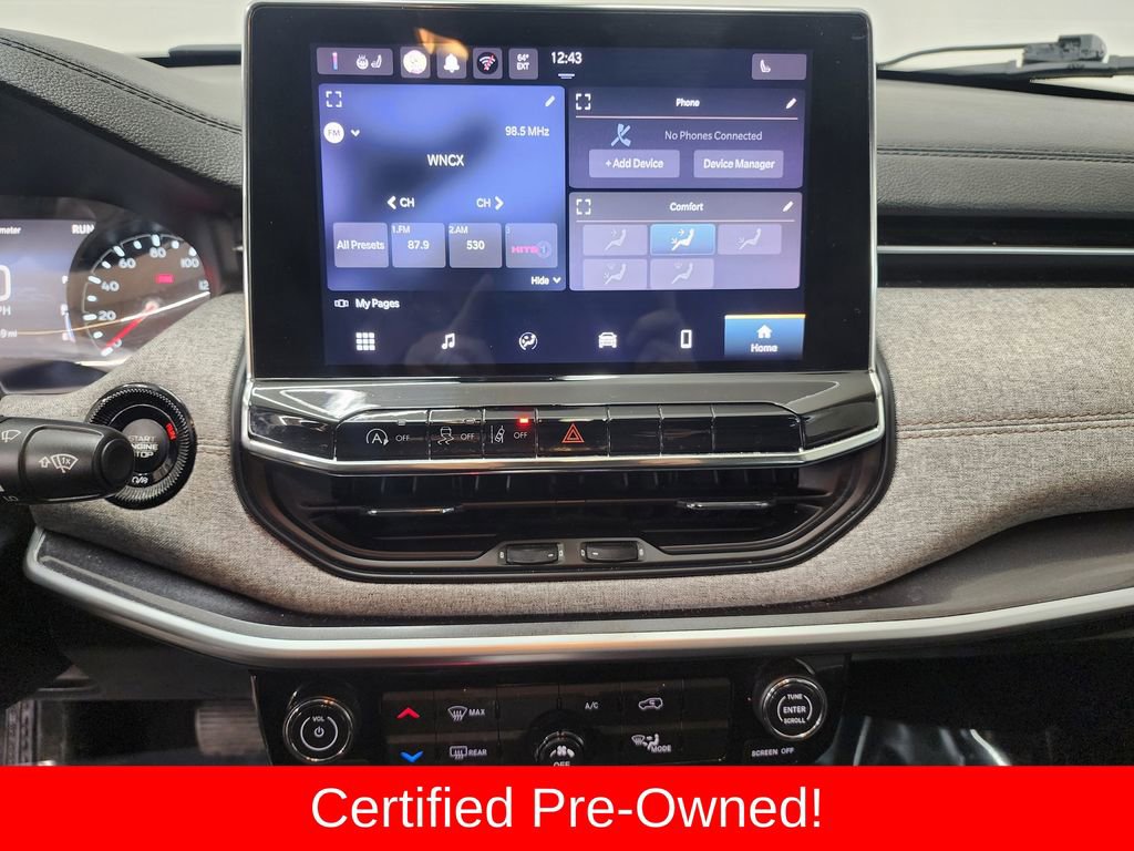 Certified 2022 Jeep Compass Latitude image 18