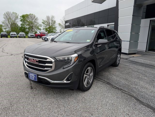 Certified 2021 GMC Terrain SLT w/ Infotainment Package II image 3
