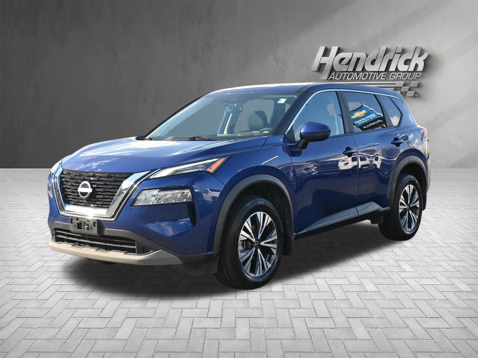 Used 2023 Nissan Rogue SV image 8
