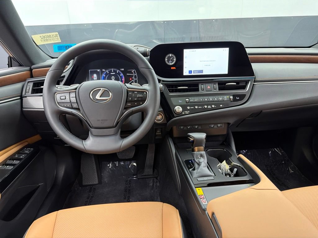 Used 2025 Lexus ES 350 w/ Premium Package FWD image 8