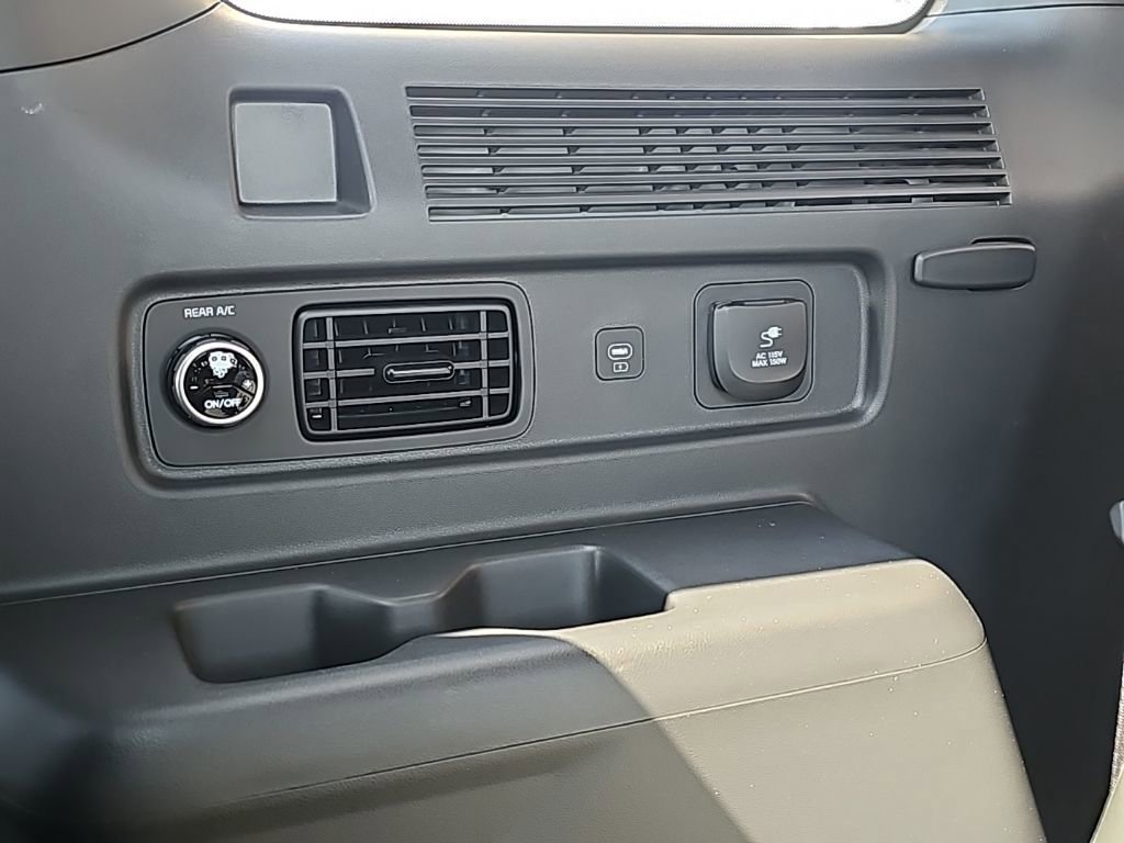 Certified 2026 Hyundai Santa Fe Calligraphy image 39